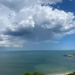 Casa Yma Două Mai