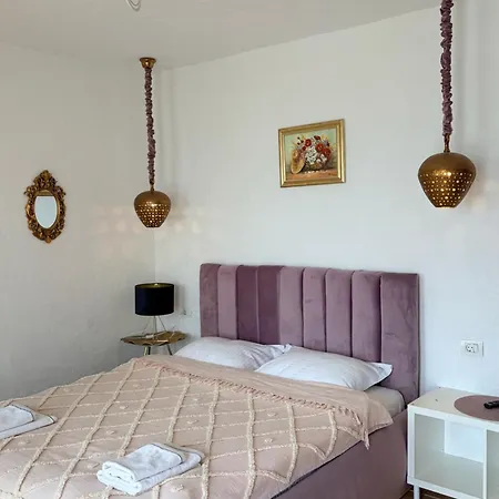 Casa Yma 3*